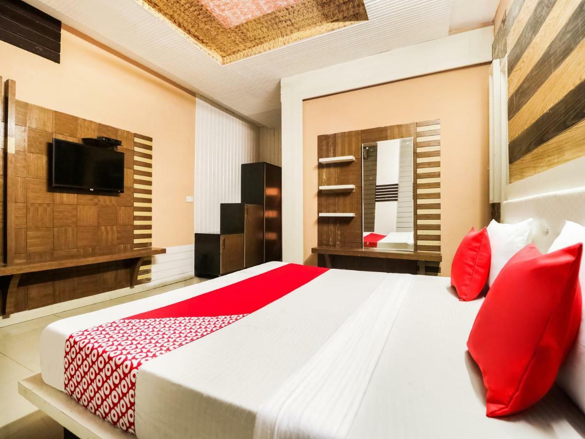 Oyo 47630 Grand Villa Moga Kültér fotó